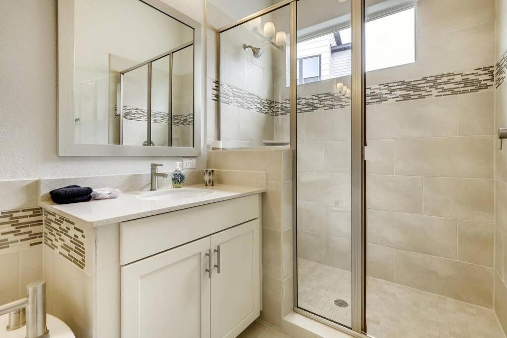 Gorgeous 4 Bed Home On St Mary'S - Minutes To Riverwalk/Pearl San Antonio Esterno foto