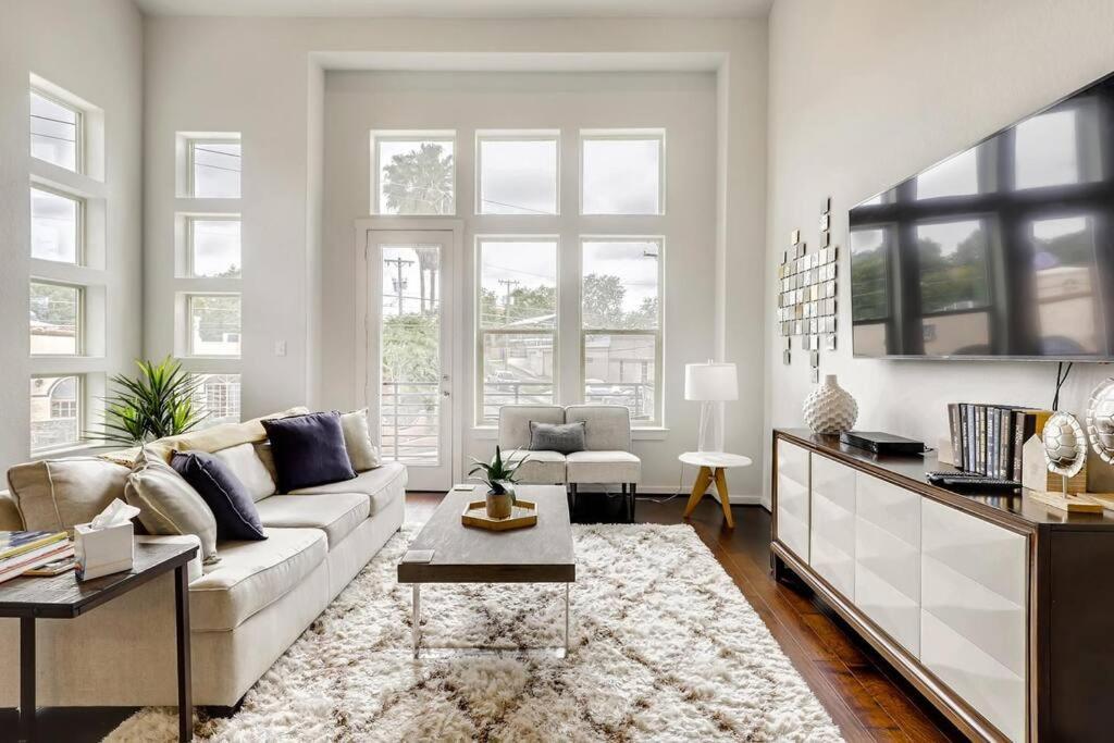 Gorgeous 4 Bed Home On St Mary'S - Minutes To Riverwalk/Pearl San Antonio Esterno foto